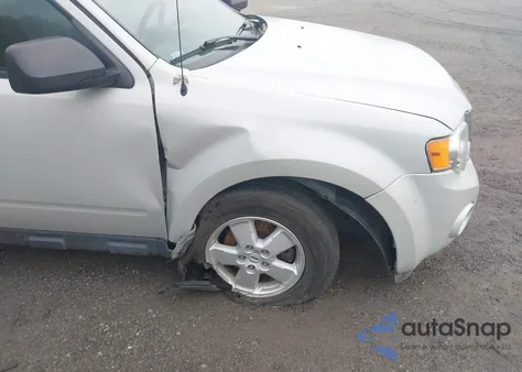 2009 Ford Escape Xlt from USA, damaged, VIN 1FMCU03G29KA09726